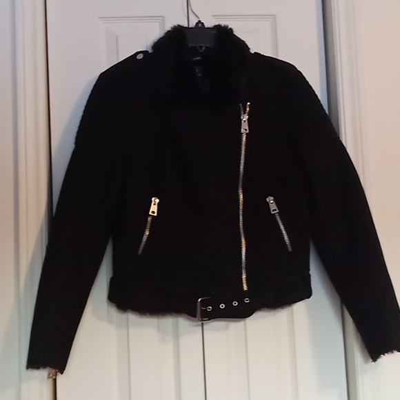 Women's jacket - Picture 1 of 8